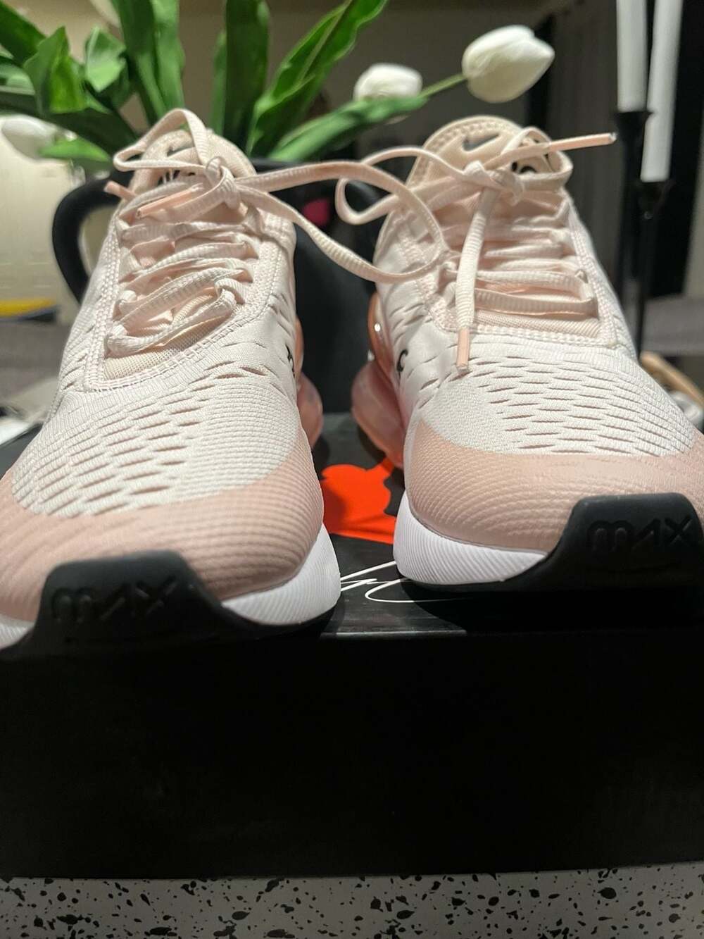 Nike Women's Air Max 270 Light Soft Pink/Black Sneakers AH6789-604 - Picture 2 of 8